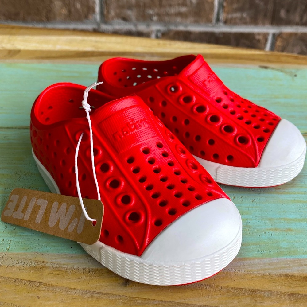 NWT Native Jefferson Child Shoe